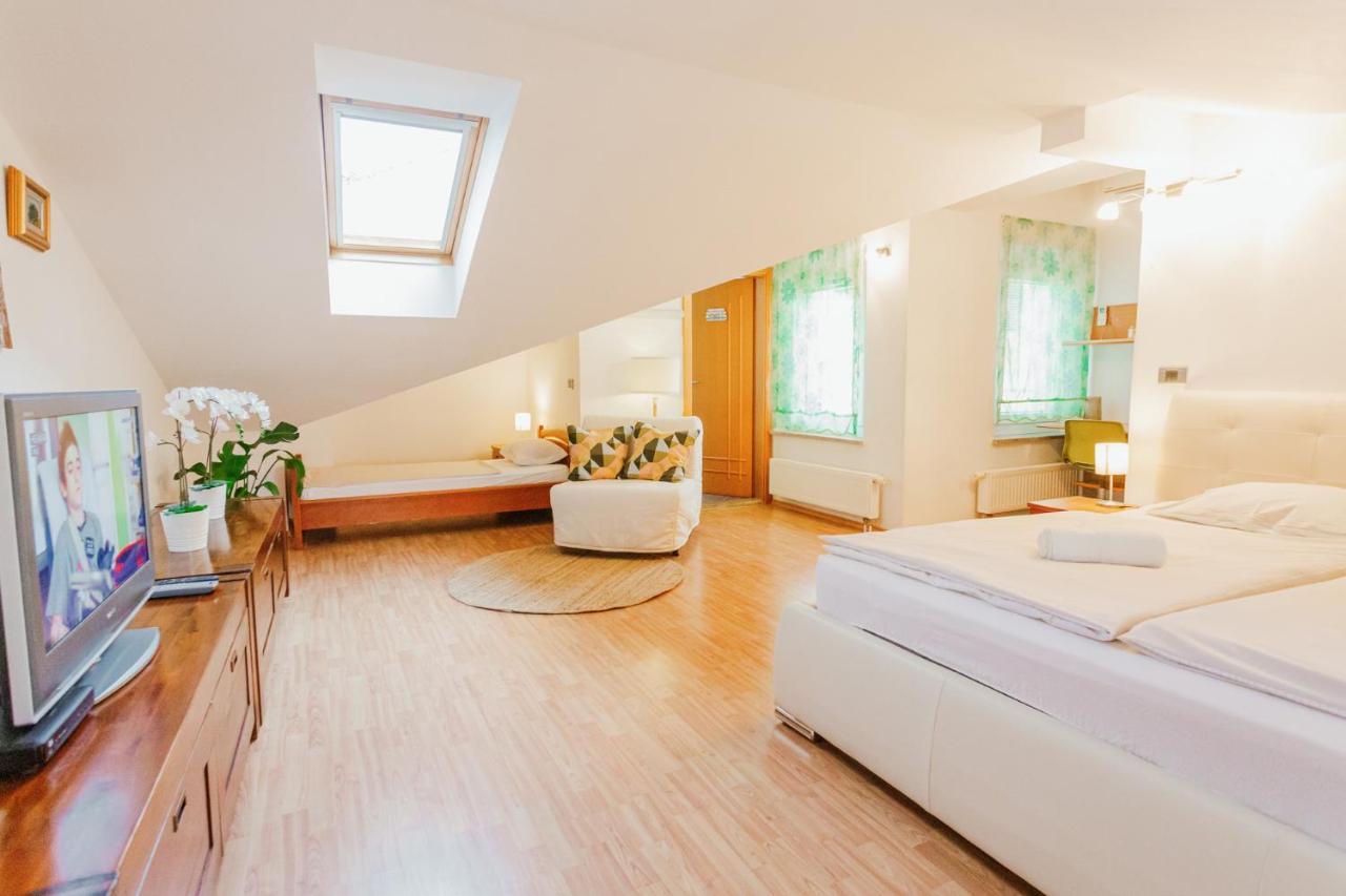Apartma Pirano Buitenkant foto
