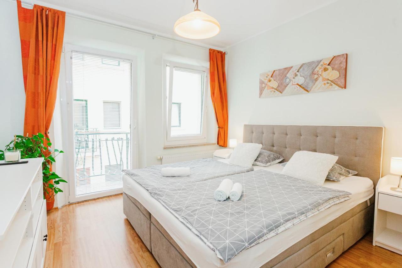 Apartma Pirano Buitenkant foto
